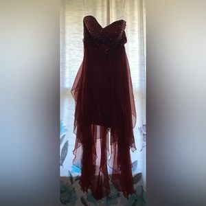 Women’s small strapless dress